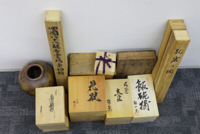 遺品整理買取 蔵の骨董品を数点