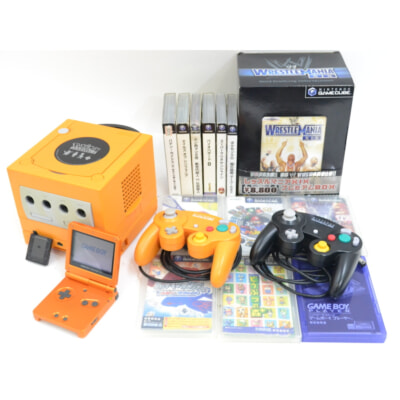 C(ジャンク品)のNintendo 任天堂 ゲームキューブ本体 + ゲームボーイアドバンスSP ポケモンセンター限定 アチャモオレンジの買取実績