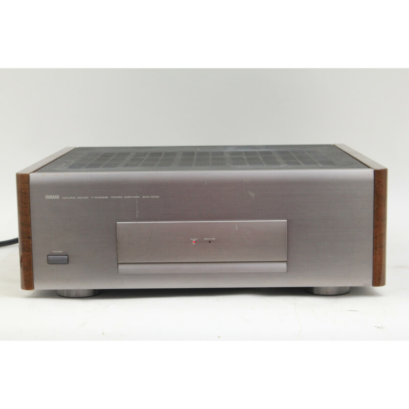 YAMAHA ヤマハ AVM-3000 パワーアンプの画像1