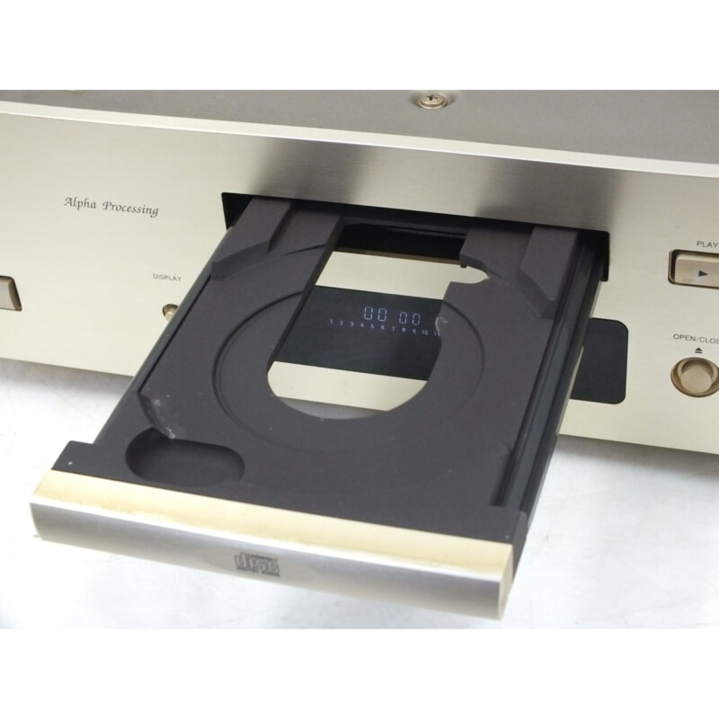 DENON デノン DCD-1650AR CDプレーヤーの画像1