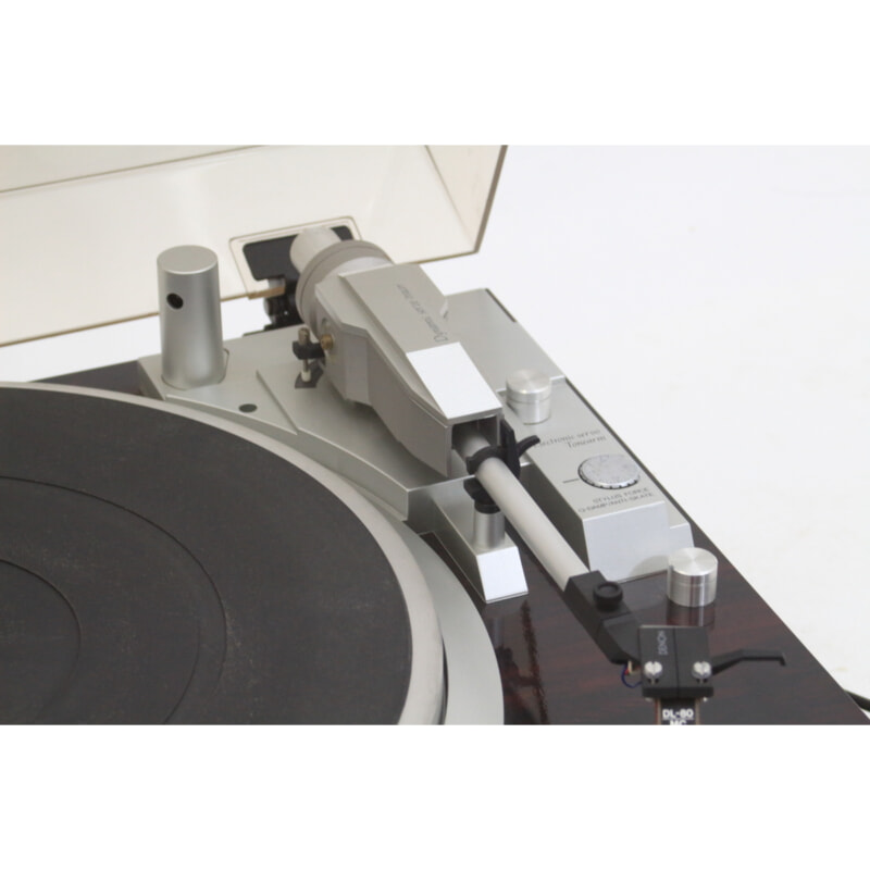 DENON デノン DP-47F レコードプレーヤーの画像1