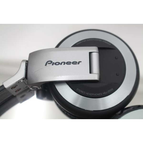 Pioneer パイオニア HDJ-2000 DJヘッドフォンケース付の画像1