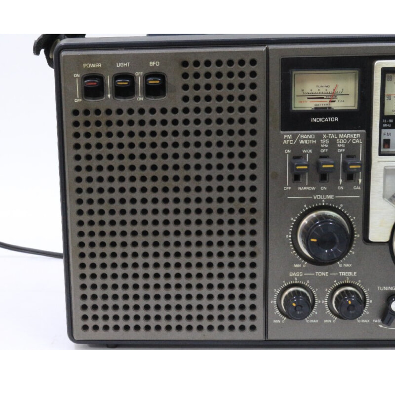 National panasonic  BLCラジオ クーガ [RF-2200]の画像1