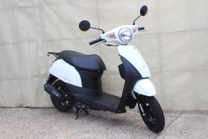 SUZUKI スズキ 原動機付自転車 50ccスクーター レッツ UZ50L9 走行距離343km 2018年モデルの買取り品の画像