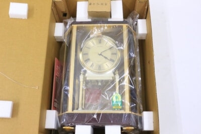 SEIKO/セイコー  置時計 二重回転飾りの買取り品の画像