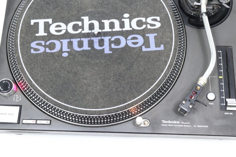 Technics  [SL-1200MK3D] ターンテーブルの画像1