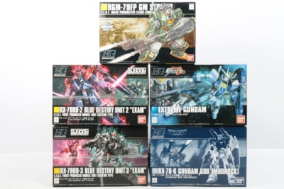 【未組立品】 BANDAI  HG 1/144 ブルーディスティニー・エクストリームガンダムなど ガンプラ