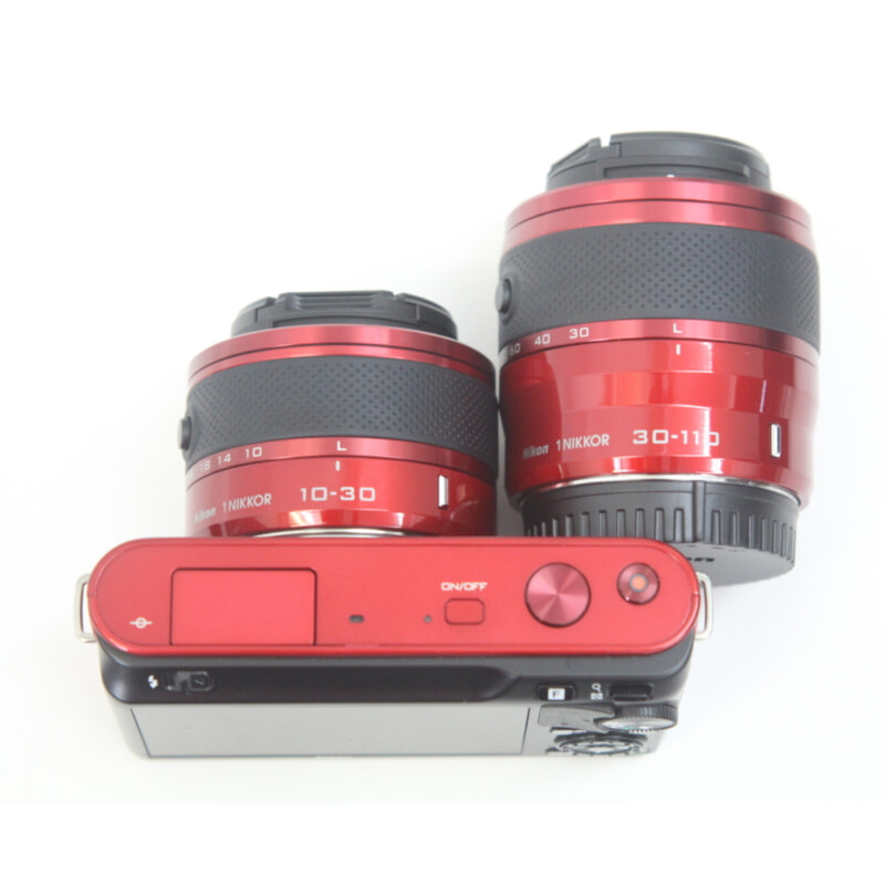 Nikon ニコン ミラーレス一眼カメラ nikon 1 J1の画像1