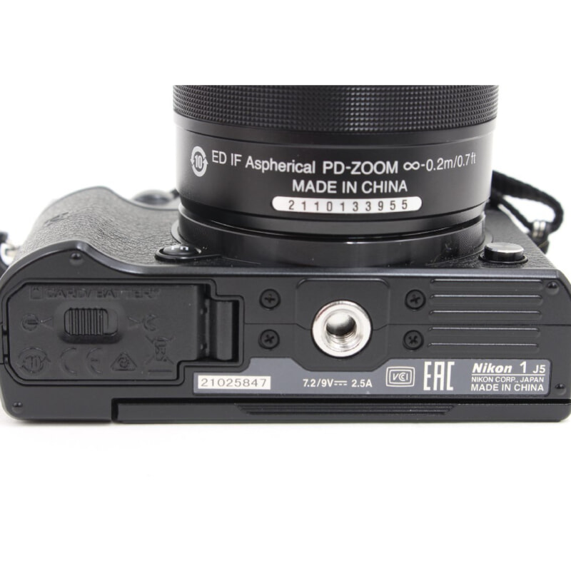 Nikon ニコン ミラーレス一眼カメラ 1J 5 10-30mm 1:3.5-5.6 VRの画像1