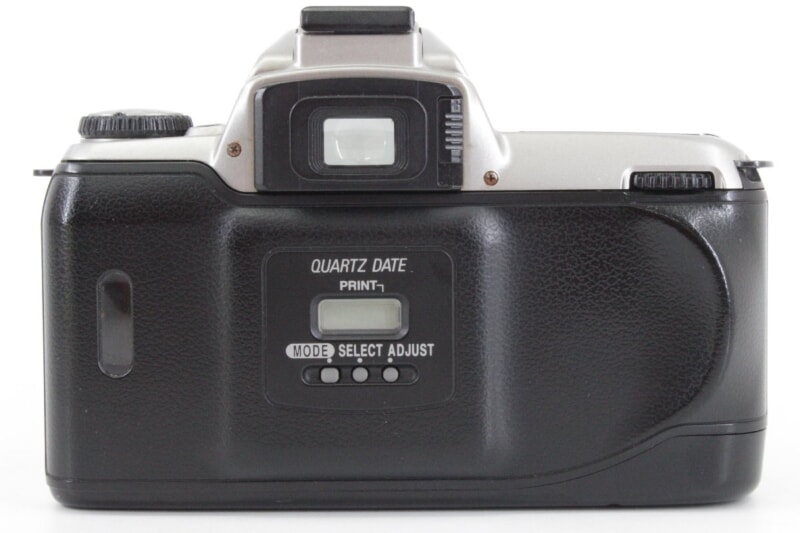 NIKON（ニコン）U フィルム一眼レフカメラ・レンズ AF NIKKOR 35mm F2 Dの画像1