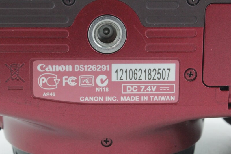 Canon/キャノン  [EOS Kiss X50] AFデジタル一眼レフカメラの画像1