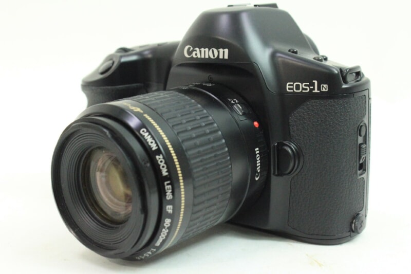 CANON（キヤノン）EOS-1N フィルム一眼レフカメラ・レンズ EF 80-200mm F4.5-5.6の画像1