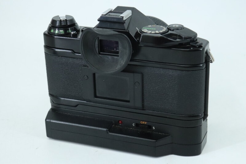 キャノン 【AE-1 プログラム】35mmフォーカルプレーンシャッター式 FD 50mm F=1.4 SSC 一眼レフ フィルムカメラの画像1