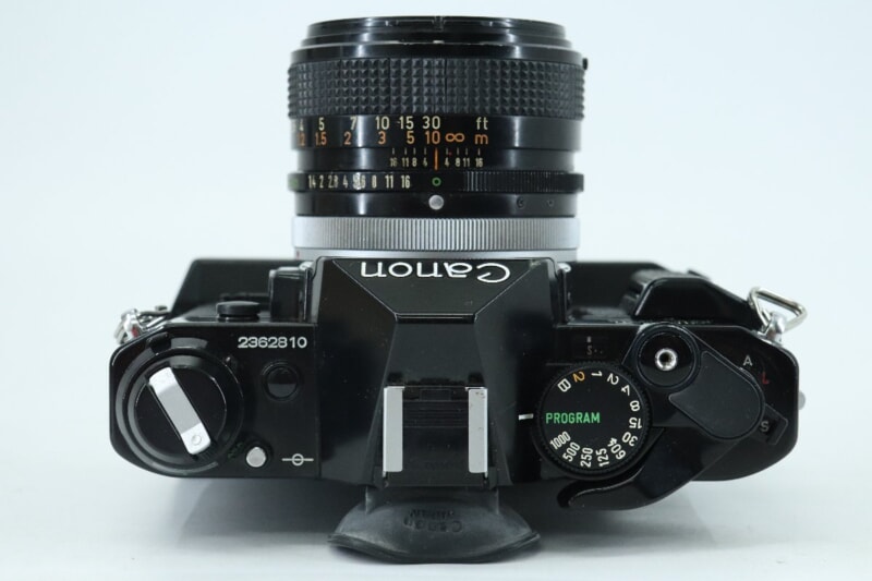 キャノン 【AE-1 プログラム】35mmフォーカルプレーンシャッター式 FD 50mm F=1.4 SSC 一眼レフ フィルムカメラの画像1