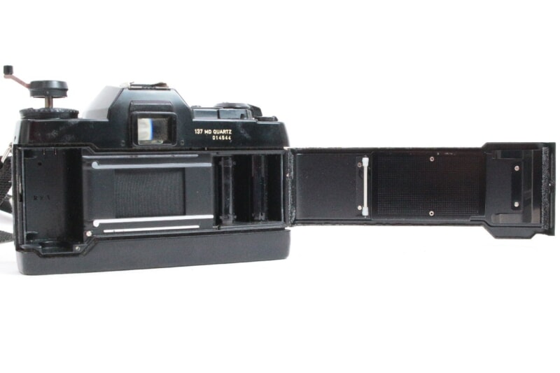 買取実績 |CONTAX/コンタックス [137 MD QUARTZ] 一眼カメラ・フィルム
