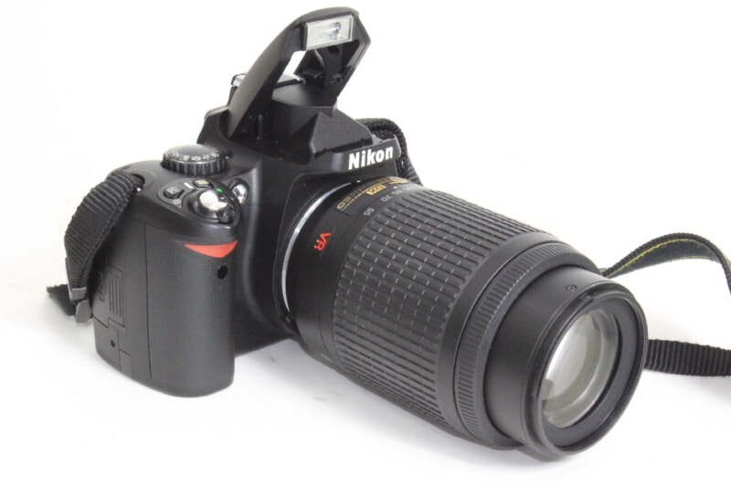 Nikon/ニコン  D40X デジタル一眼レフカメラ/レンズ 2本（Zoom 55-200mm F4-5.6G・18-55mm F3.5-5.6G）の画像1