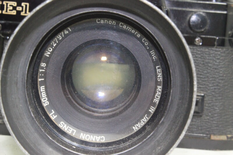 Canon（キャノン）AE-1 フィルム一眼レフカメラ・レンズ FL 50mm F1.8の画像1