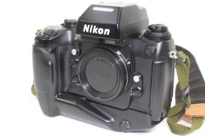 Nikon/ニコン  F4 一眼レフ フィルム カメラ バッテリーパック MB-21 付き