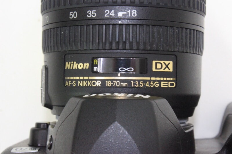 Nikon/ニコン  D70 一眼レフ デジタル カメラ レンズ 18-70mm 1:3.5-4.5G ED AF-Sの画像1