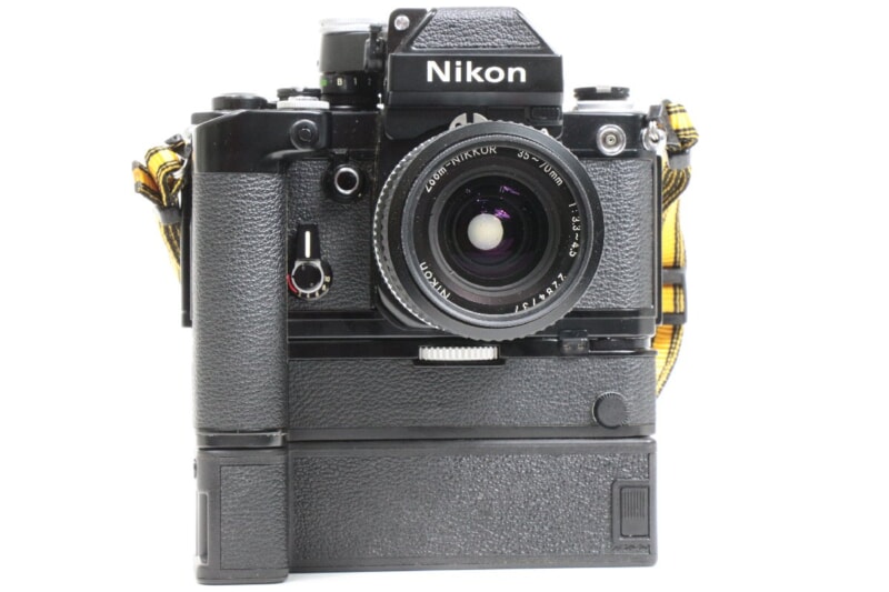 Nikon・ニコン  F2 フォトミック フィルムカメラ＋モータードライブ[MD-3]＋[MB-2] レンズ NIKKOR 35～70mm 1:3.3～4.5の画像1