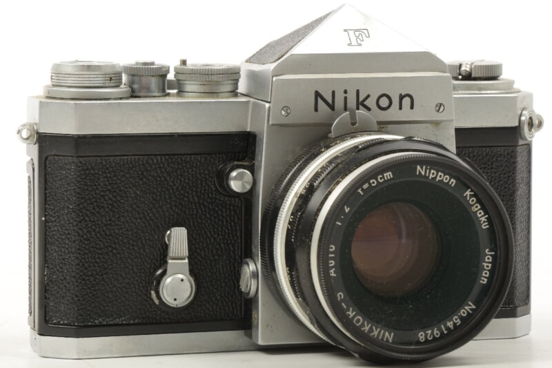 Nikon ・ ニコンF アイレベル フィルム一眼レフカメラ レンズの画像1