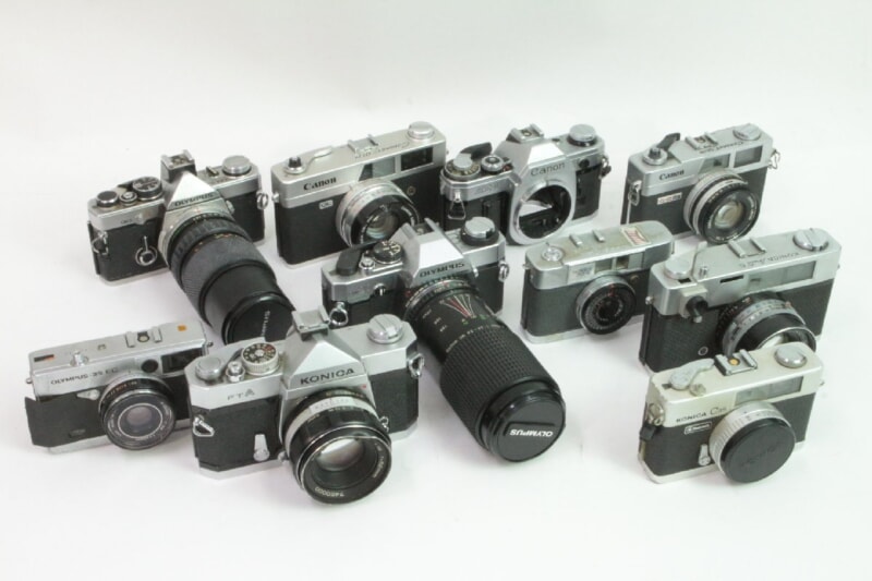 Canon / OLYMPUS / KONICA / YASHICA など フィルムカメラの画像1