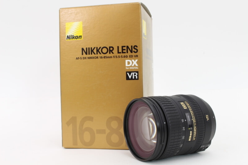Nikon（ニコン）AF-S DX NIKKOR 16-85mm f/3.5-5.6G ED VR 常用標準ズームレンズの画像1