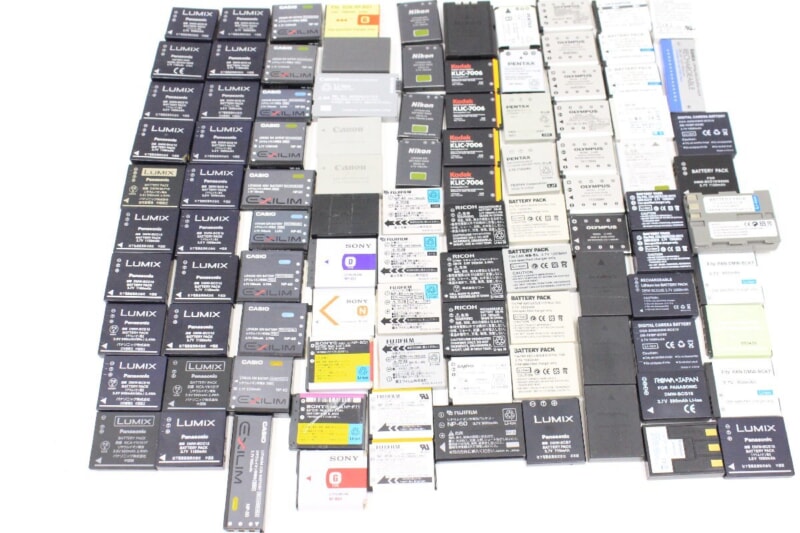 CASIO/FUJIFILM/Panasonic/SONY/Nikon/CANONなど デジカメ用バッテリー リチウムイオン電池の画像1