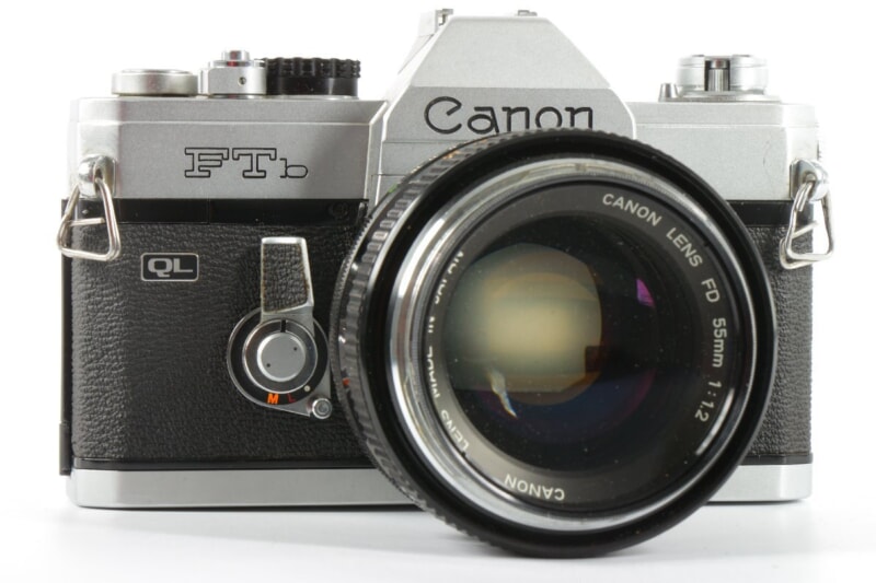 CANON（キヤノン）FTb QL フィルム一眼レフカメラ / FD 55mm F1.2の画像1