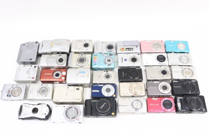 コンパクトデジタルカメラ Canon / Nikon / Casio / OLYMPUS / Ricoh / Panasonic などの画像1