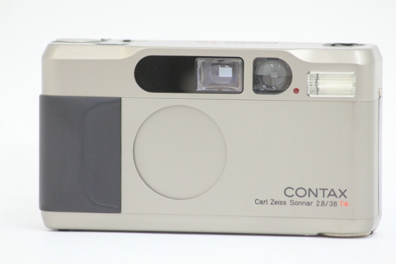 CONTAX（コンタックス）T2 高級フィルムカメラ + レンズ Carl Zeiss Sonner 2.8/38 T*の画像1