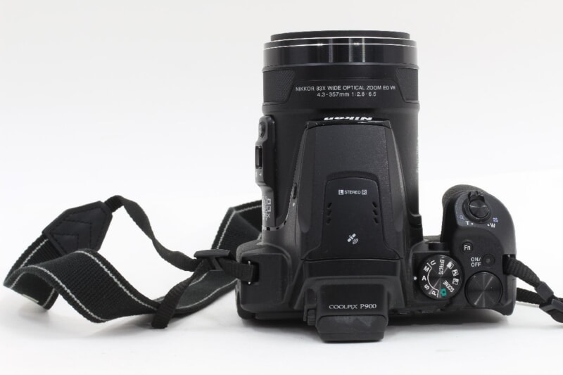 Nikon（ニコン）COOLPIX P900 コンパクトデジタルカメラの画像1