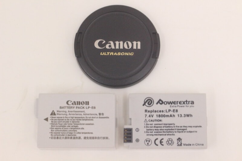 CANON（キャノン）EOS Kiss X5 デジタル一眼レフ + バッテリーグリップの画像1