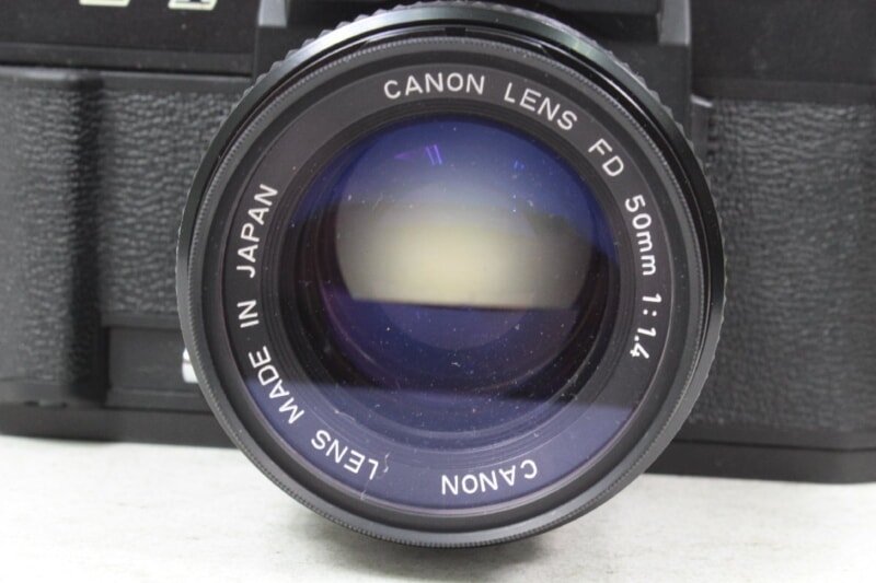 Canon（キヤノン）F-1 フィルム一眼レフカメラ FD 50mm F1.4の画像1