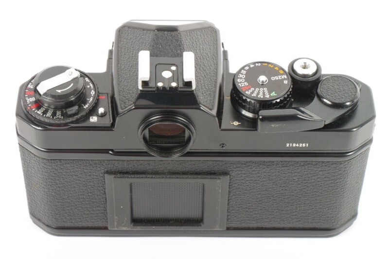 NIKON（ニコン）FE2 ボディ フィルム一眼レフカメラの画像1