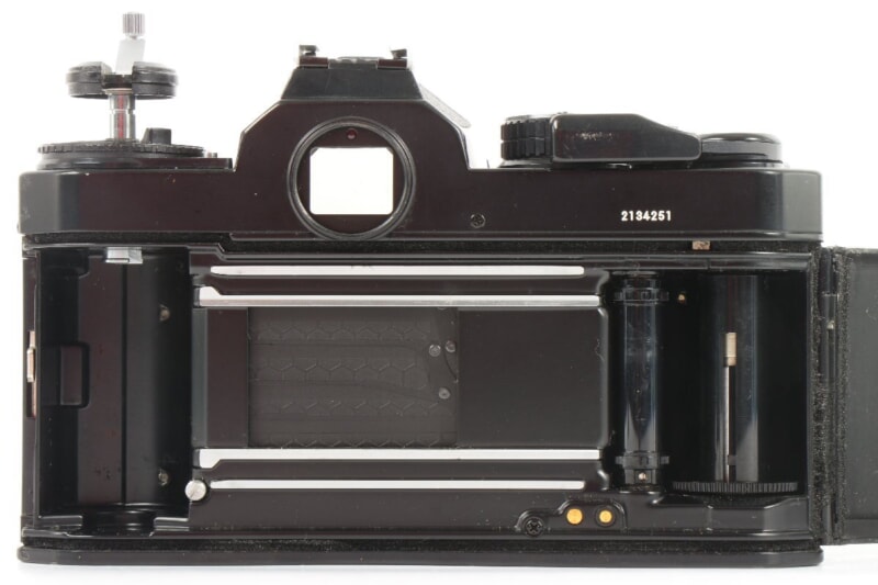 NIKON（ニコン）FE2 ボディ フィルム一眼レフカメラの画像1