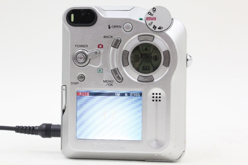 FUJIFILM（富士フィルム）FinePix6800Z スーパーCCDハニカム搭載 デジタルカメラの画像1