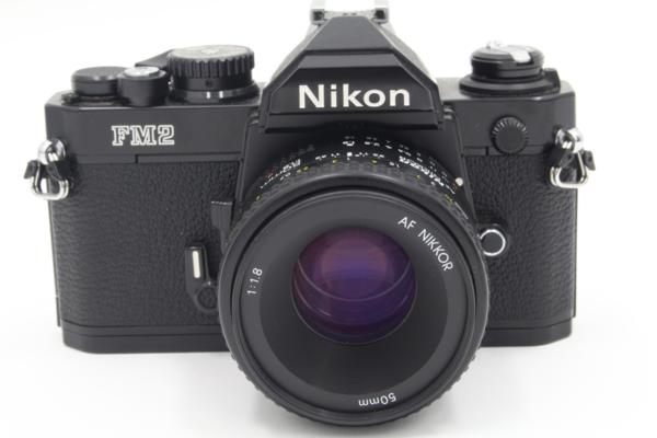 Nikon（ニコン）FM2 フィルム一眼レフカメラ・レンズ AF NIKKOR 50mm F1.8 + モータードライブ MD-12の画像1