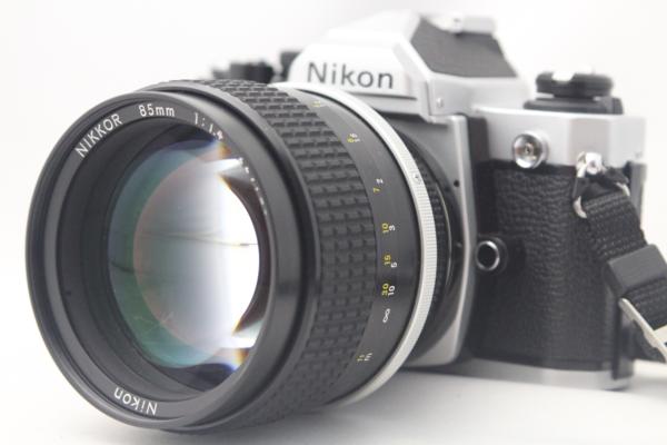 Nikon（ニコン）FM2 フィルム一眼レフカメラ・レンズ  NIKKOR 85mm F1.4の画像1