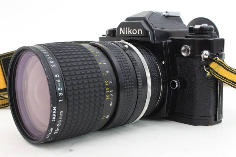 Nikon（ニコン）FM2 フィルム一眼レフカメラ  ブラック / 28-85㎜ F3.5-4.5 / マグニファイヤーDG-2の画像1