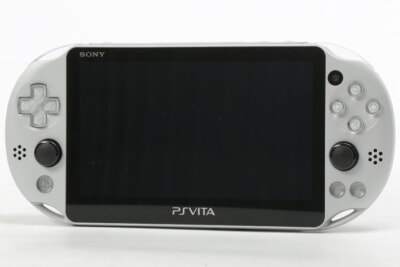 SONY PSVITA 本体 PCH-2000 Wi-Fiモデル シルバー 動作品