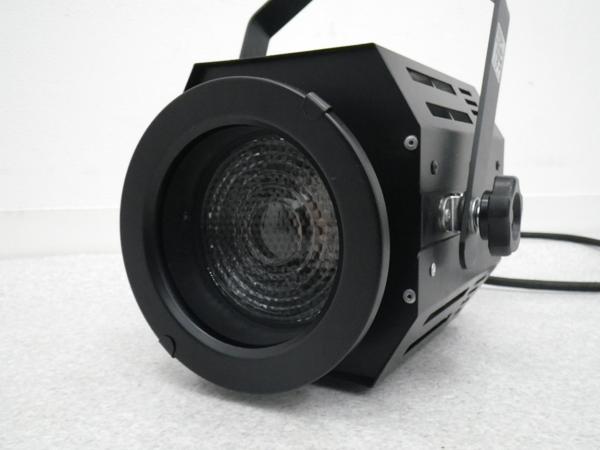 シャッフル LEDフレネルレンズスポット ILS-LED-F01 舞台照明の画像1