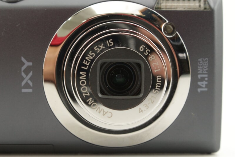 Canon（キヤノン）コンパクトデジタルカメラ IXY 10Sの画像1