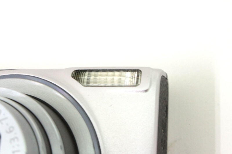 Canon（キヤノン）IXY640 Wi-Fi機能 コンパクトデジタルカメラの画像1