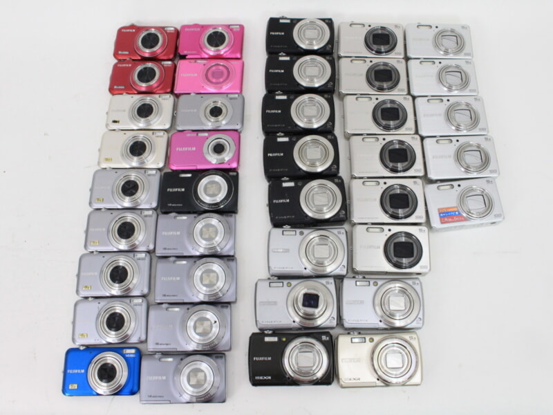FUJIFILM（富士フィルム）FINEPIX コンパクトデジタルカメラの画像1