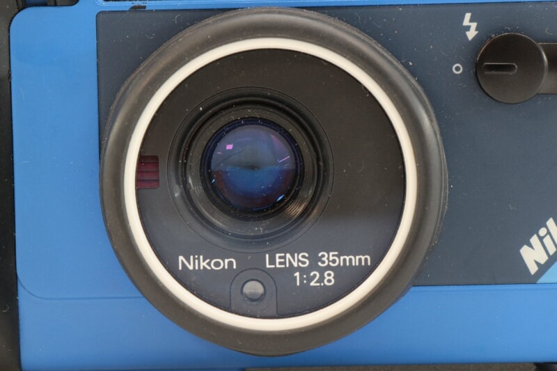 NIKON（ニコン）ピカイチカリブ L35 AWAD 【防水・防塵】フルオートコンパクトカメラの画像1