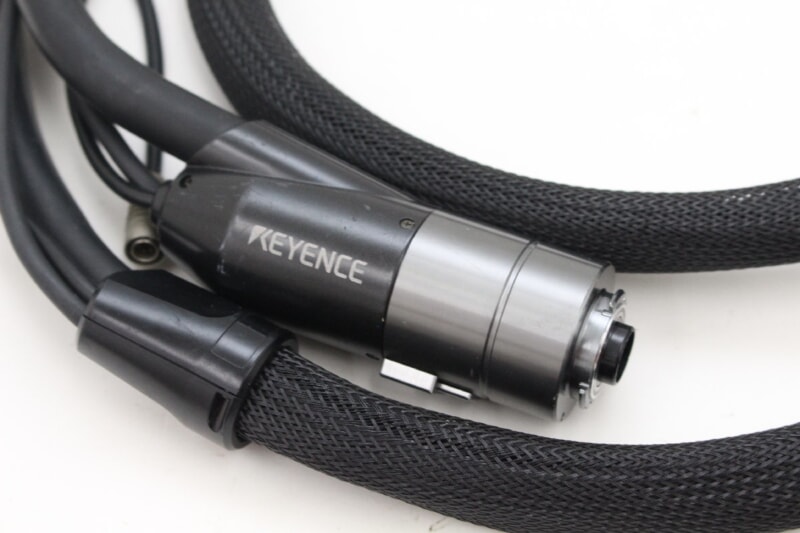 KEYENCE（キーエンス）デジタルマイクロスコープ（超高精細顕微鏡）用 カメラケーブルの画像1