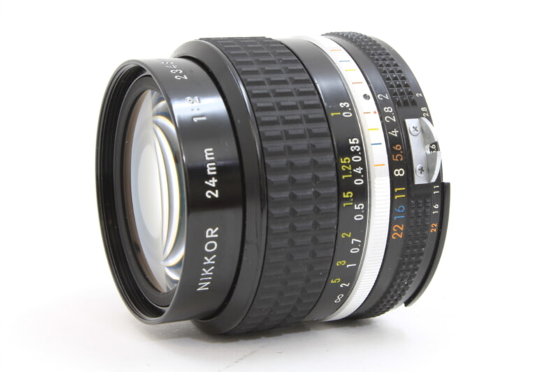 Nikon（ニコン）Ai-S NIKKOR 24mm F2 MF 広角レンズの画像1