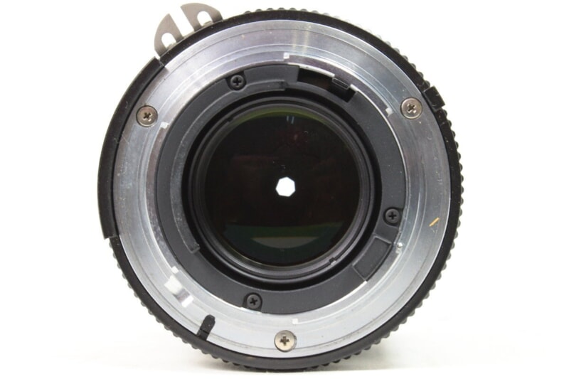 Nikon（ニコン）NIKKOR 85mm F2 中望遠レンズの画像1