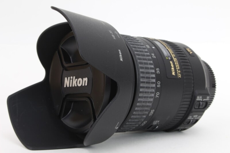 Nikon（ニコン）AF-S DX NIKKOR 18-200mm f/3.5-5.6G ED VR II 高倍率ズームレンズの画像1